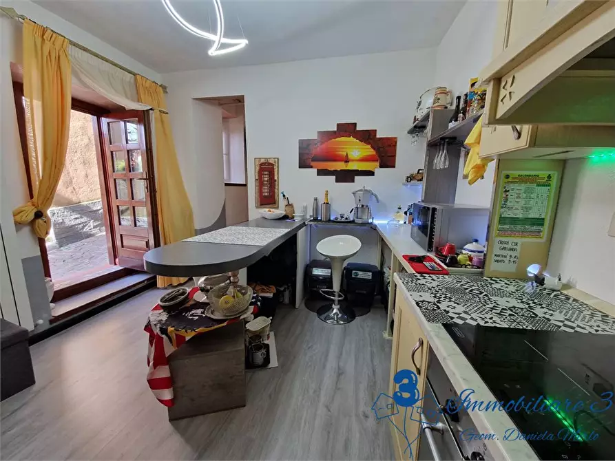 Immagine 5 di Rustico / casale in vendita  a Garlenda