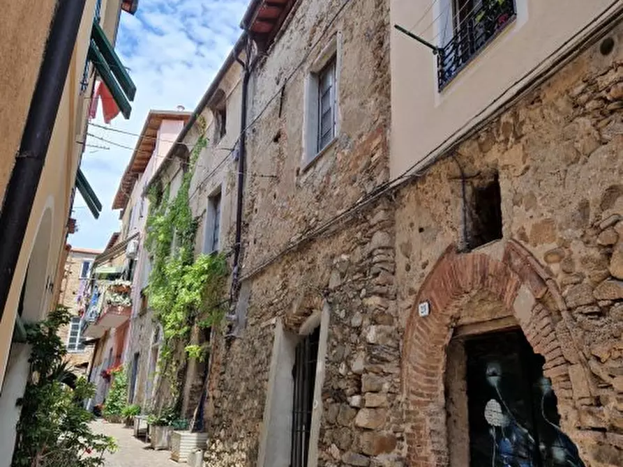 Immagine 4 di Rustico / casale in vendita  a Villanova D'albenga