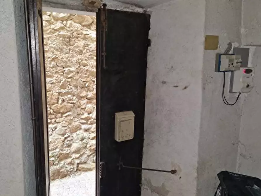 Immagine 9 di Rustico / casale in vendita  a Villanova D'albenga