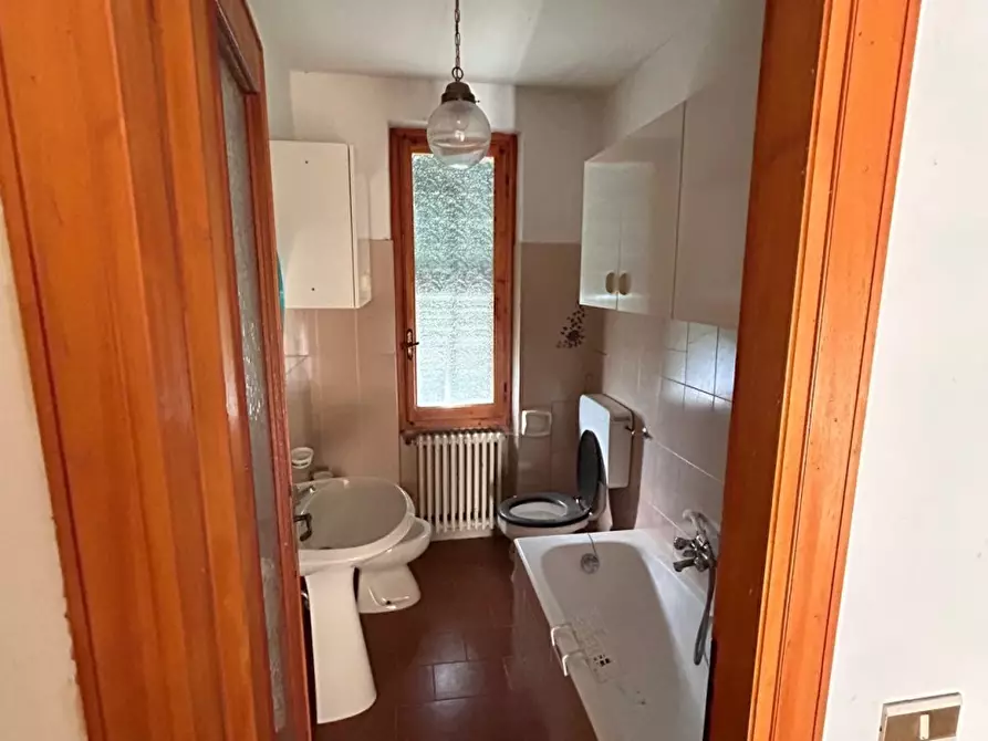 Immagine 5 di Rustico / casale in vendita  a Vendone