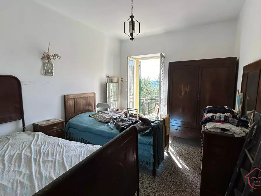 Immagine 9 di Rustico / casale in vendita  a Vendone