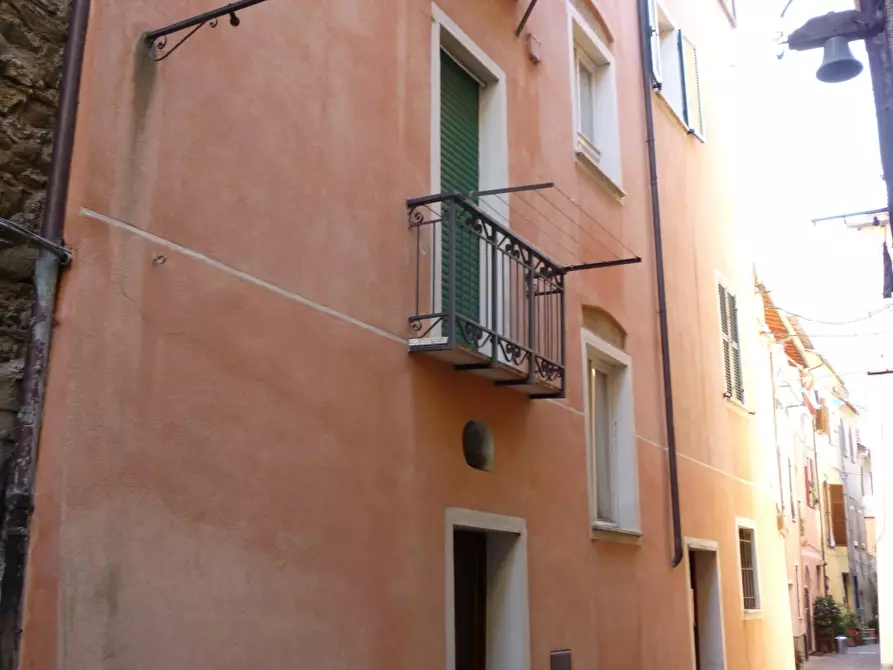 Immagine 2 di Rustico / casale in vendita  a Villanova D'albenga