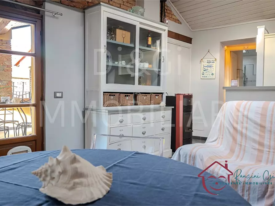 Immagine 8 di Rustico / casale in vendita  a Villanova D'albenga