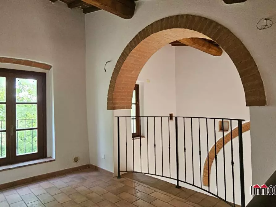 Immagine 9 di Rustico / casale in vendita  a Poggibonsi