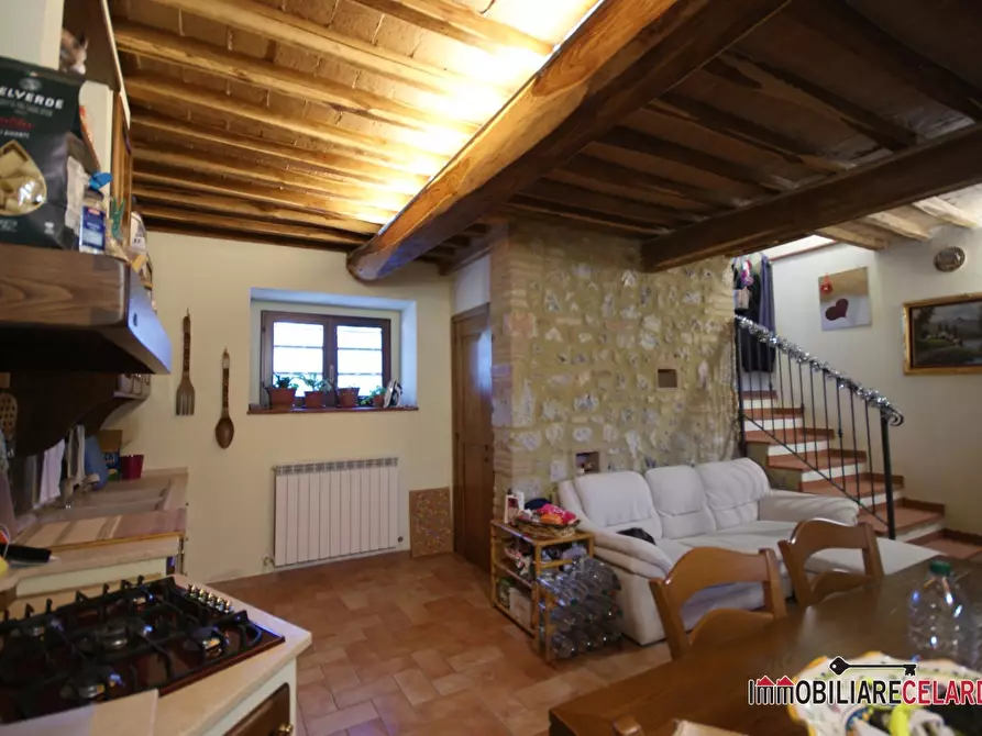 Immagine 2 di Rustico / casale in vendita  a Casole D'elsa