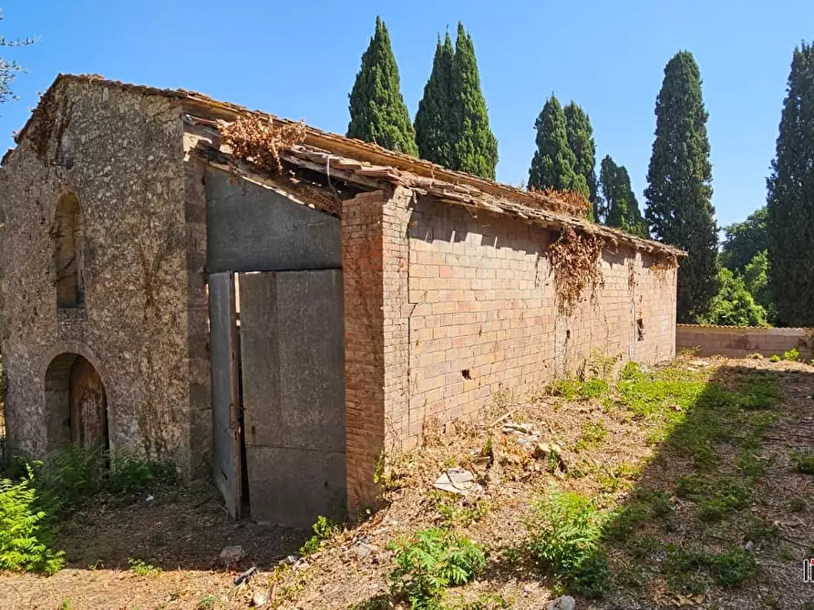 Immagine 9 di Rustico / casale in vendita  a Colle Di Val D'elsa
