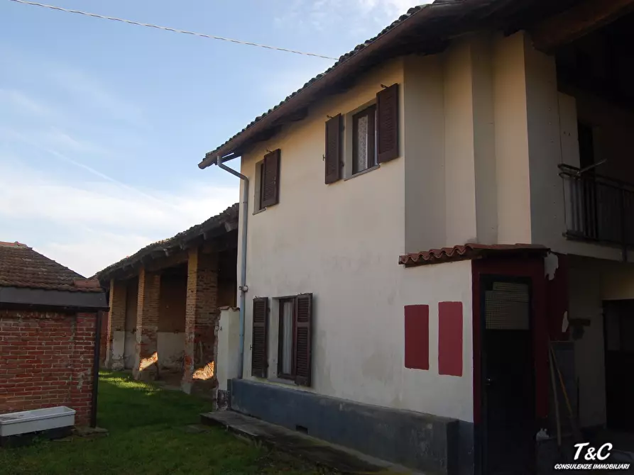 Immagine 10 di Rustico / casale in vendita  28 a Pinerolo