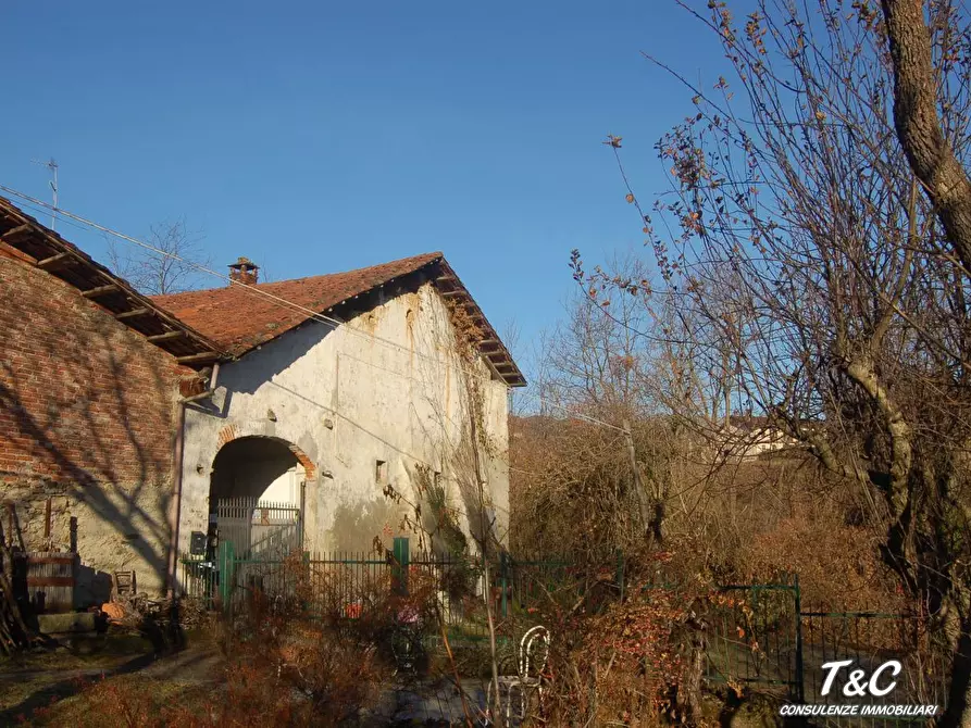 Immagine 2 di Rustico / casale in vendita  1 a Pinerolo
