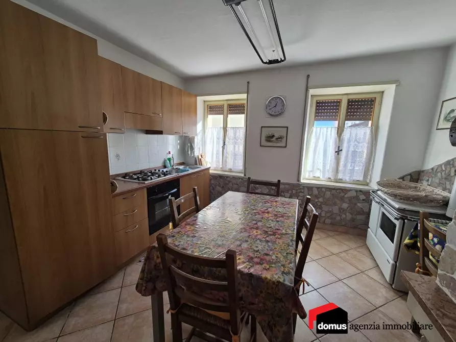 Immagine 8 di Rustico / casale in vendita  a Tonezza Del Cimone