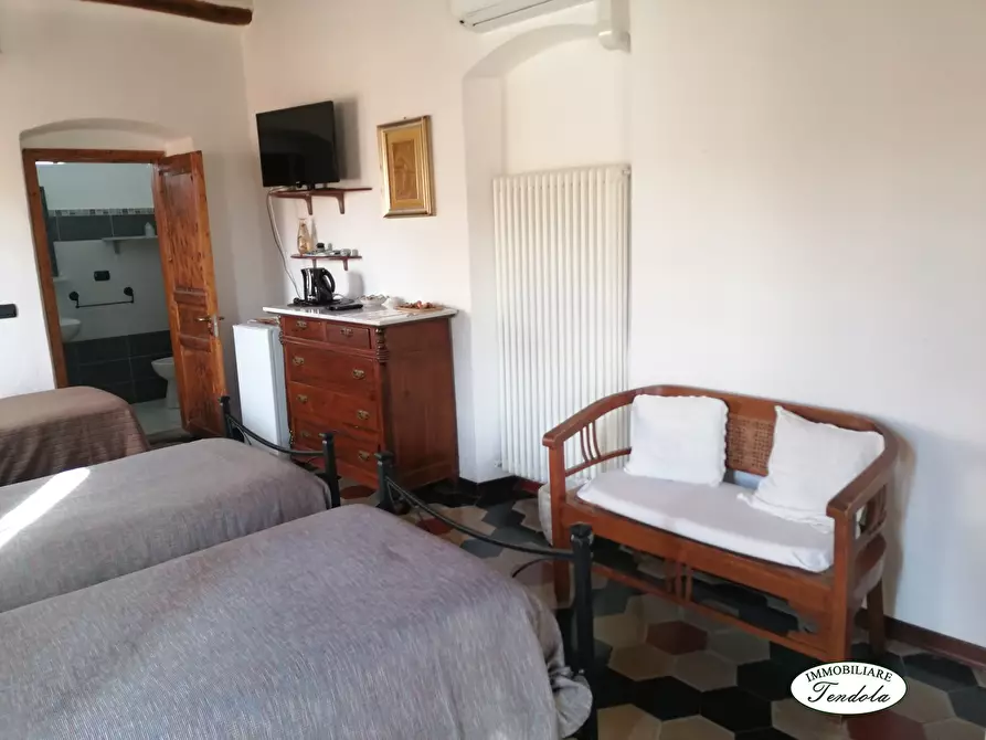 Immagine 9 di Rustico / casale in vendita  a Sarzana