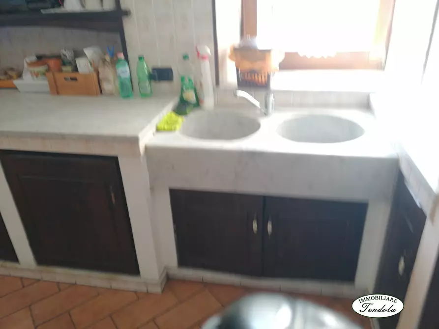 Immagine 7 di Rustico / casale in vendita  a Sarzana