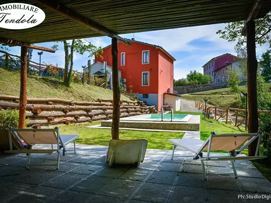 Immagine 3 di Rustico / casale in vendita  a Licciana Nardi