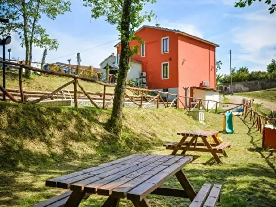 Immagine 4 di Rustico / casale in vendita  a Licciana Nardi