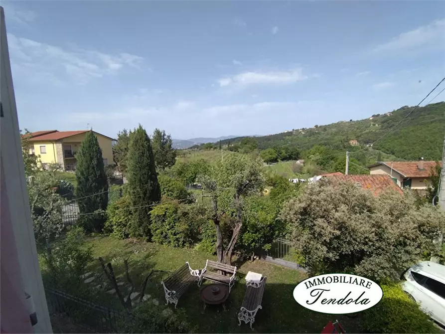 Immagine 4 di Rustico / casale in vendita  a Fosdinovo