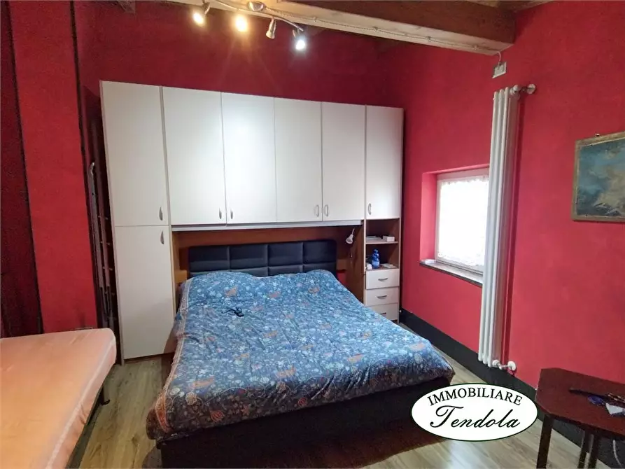 Immagine 8 di Rustico / casale in vendita  a Fosdinovo