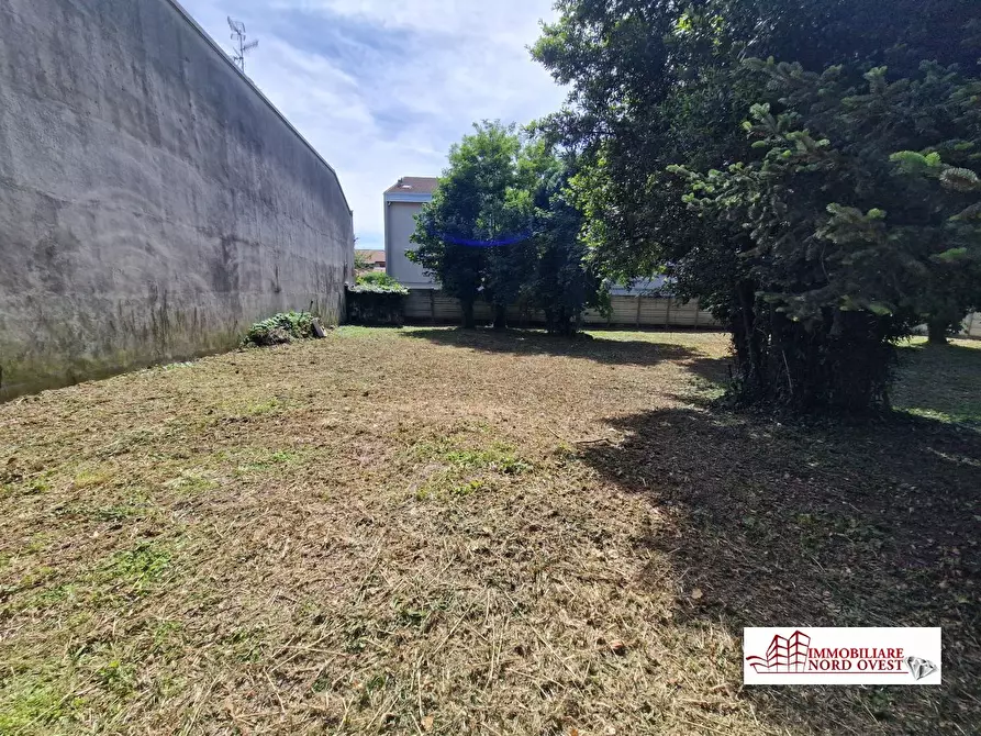 Immagine 4 di Rustico / casale in vendita  snc a Legnano