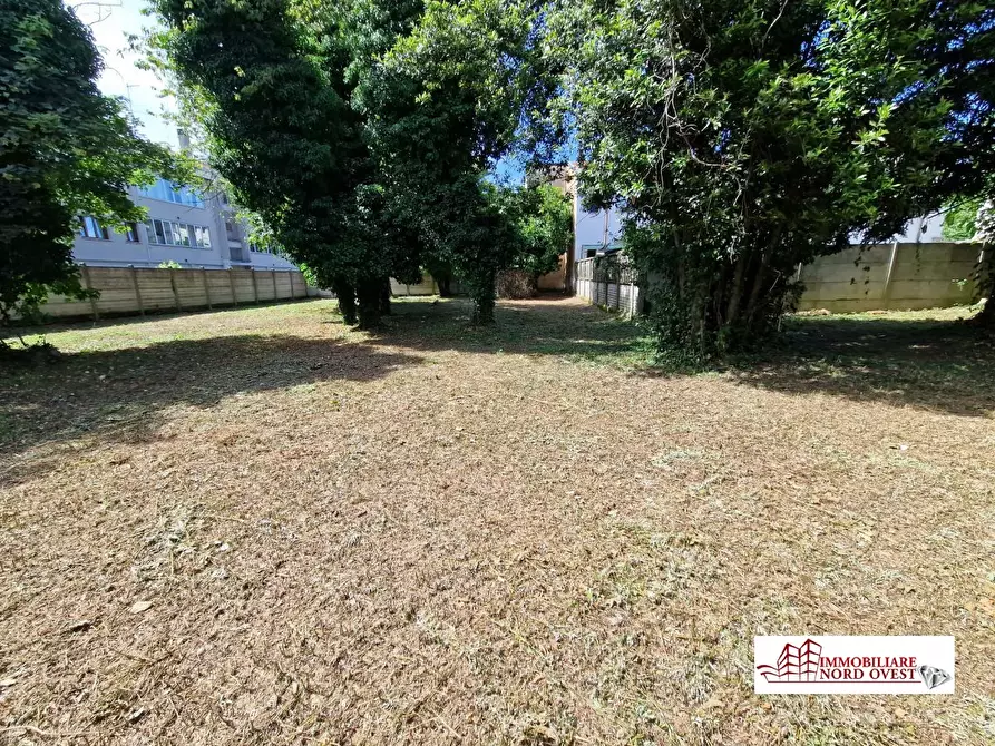 Immagine 5 di Rustico / casale in vendita  snc a Legnano