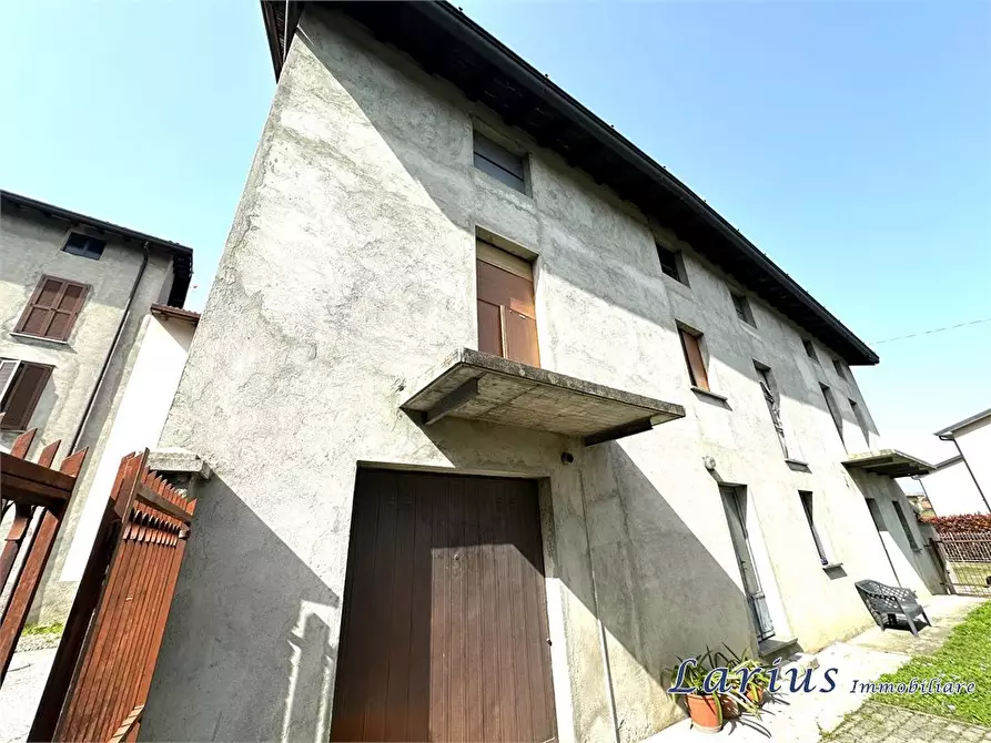 Immagine 2 di Rustico / casale in vendita  1 a Merone