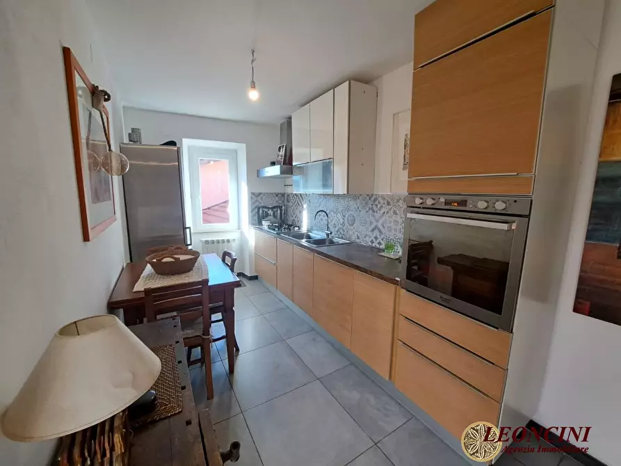 Immagine 3 di Rustico / casale in vendita  12 a Fivizzano