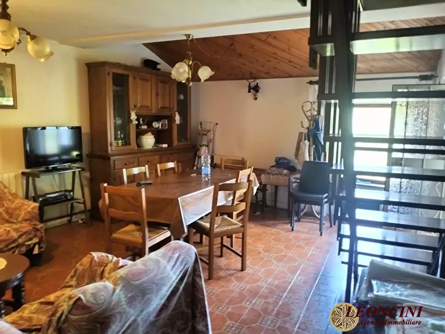 Immagine 8 di Rustico / casale in vendita  2 a Villafranca In Lunigiana