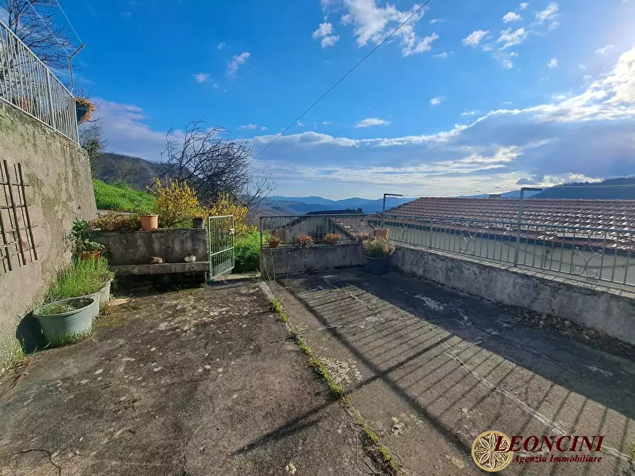 Immagine 2 di Rustico / casale in vendita  3 a Bagnone