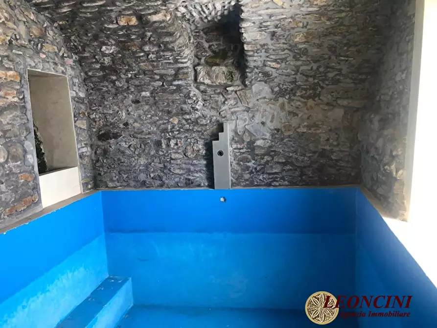 Immagine 3 di Rustico / casale in vendita  33 a Aulla