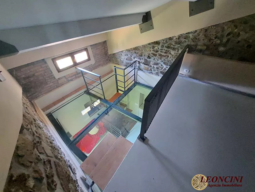 Immagine 7 di Rustico / casale in vendita  33 a Aulla