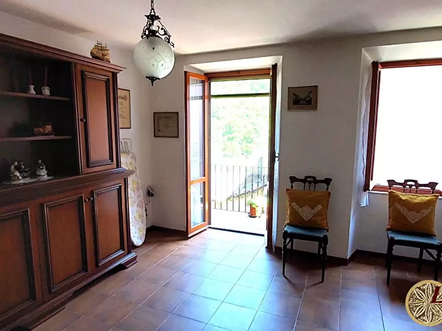 Immagine 2 di Rustico / casale in vendita  23 a Bagnone