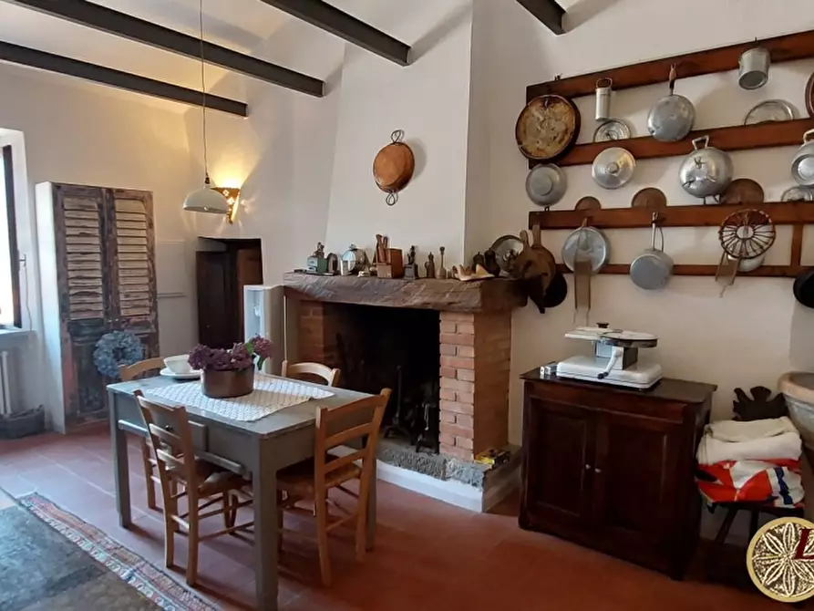 Immagine 3 di Rustico / casale in vendita  2 a Bagnone