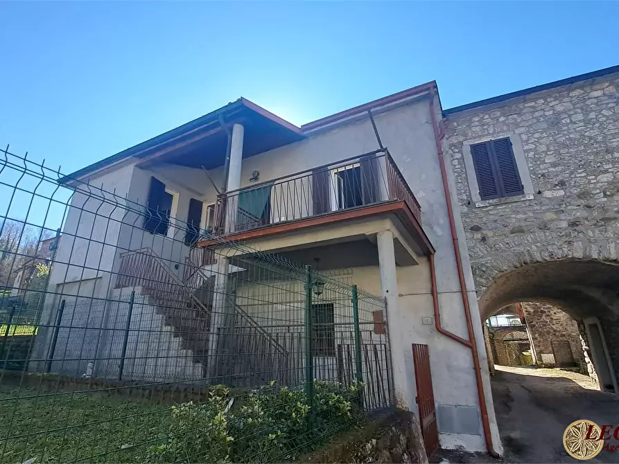 Immagine 1 di Rustico / casale in vendita  11 a Villafranca In Lunigiana