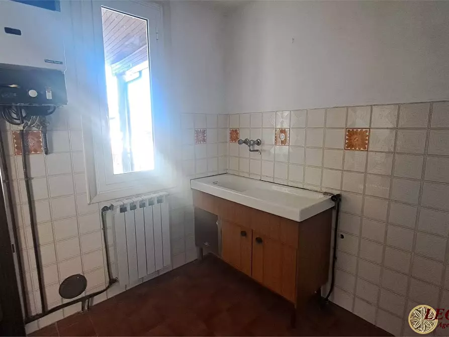 Immagine 7 di Rustico / casale in vendita  11 a Villafranca In Lunigiana