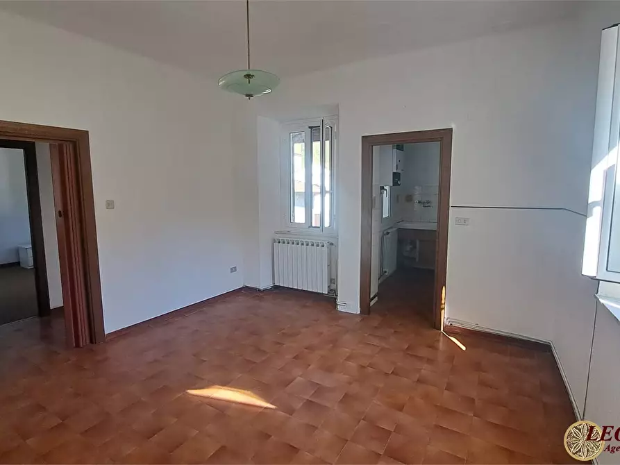Immagine 9 di Rustico / casale in vendita  11 a Villafranca In Lunigiana