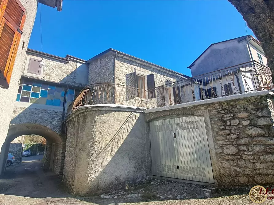 Immagine 5 di Rustico / casale in vendita  15 a Villafranca In Lunigiana