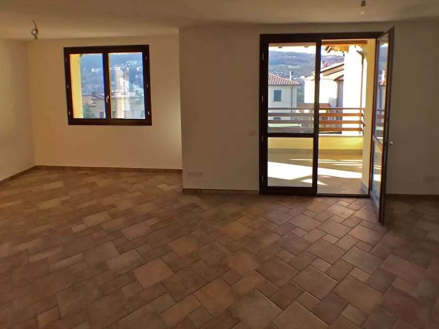 Immagine 6 di Casa semindipendente in vendita  a Castel Di Casio