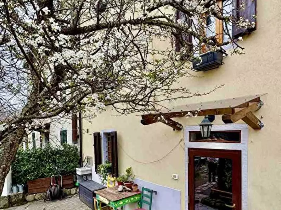 Immagine 8 di Casa semindipendente in vendita  a Castel Di Casio