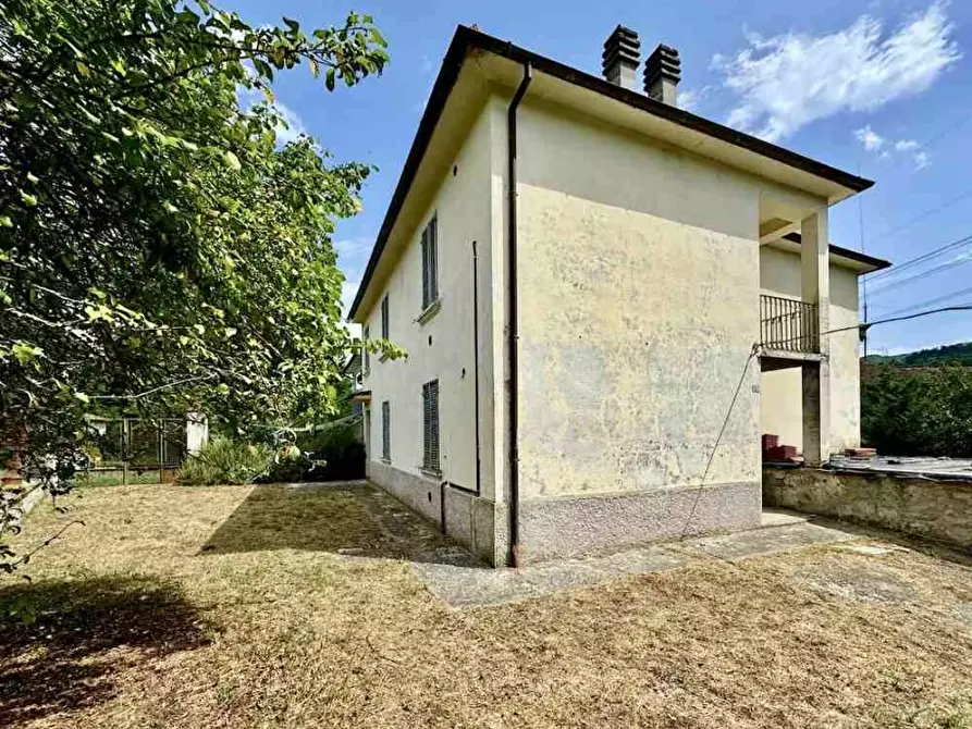 Immagine 8 di Casa semindipendente in vendita  a Castel Di Casio