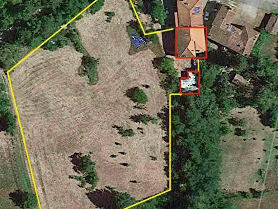 Immagine 3 di Casa semindipendente in vendita  a Castel Di Casio