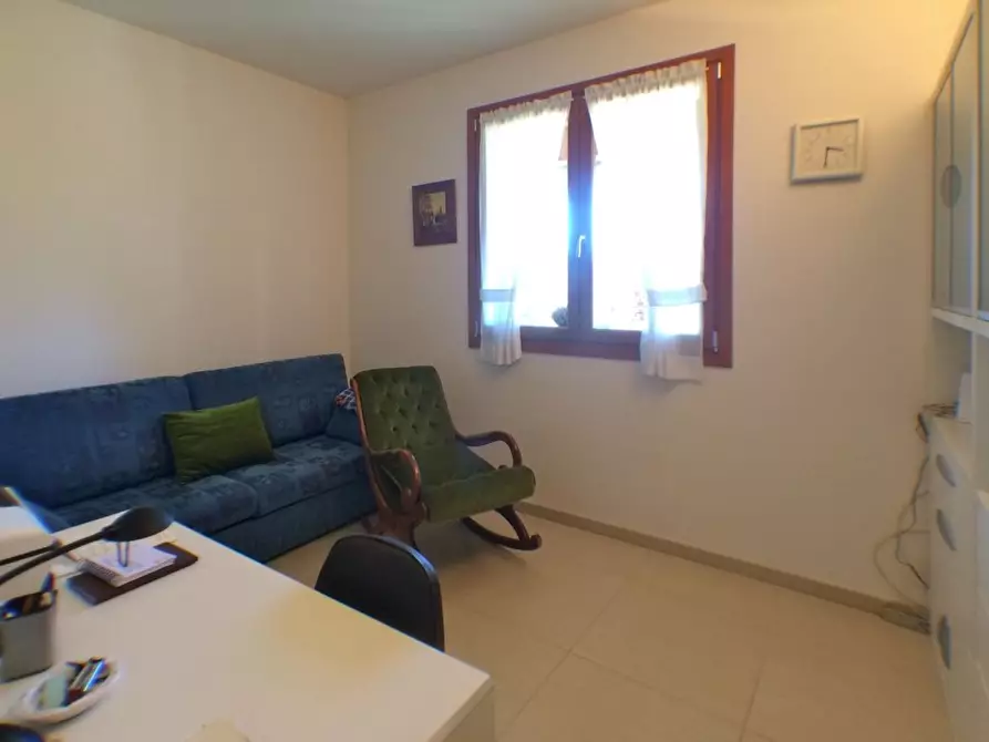 Immagine 6 di Casa semindipendente in vendita  a Castel Di Casio