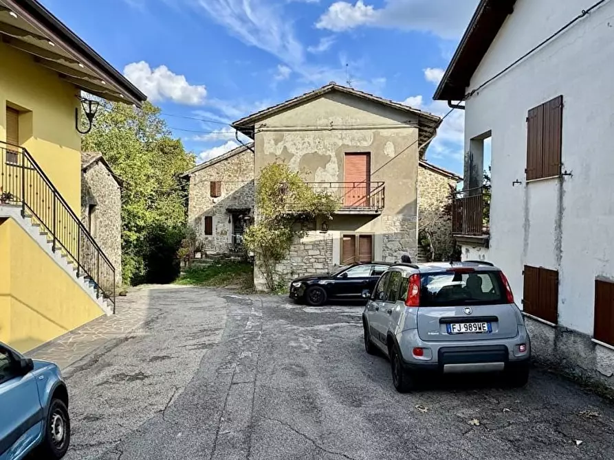 Immagine 3 di Casa semindipendente in vendita  a Castel Di Casio