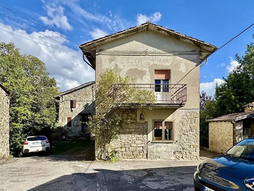 Immagine 1 di Casa semindipendente in vendita  a Castel Di Casio