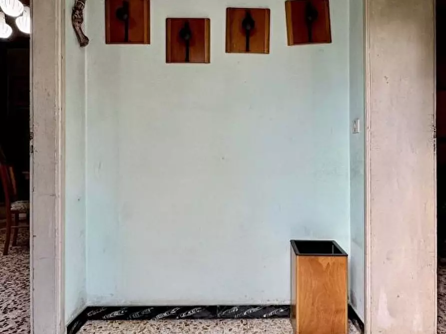 Immagine 6 di Casa semindipendente in vendita  a Castel Di Casio