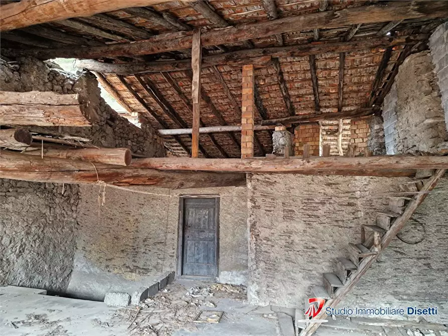 Immagine 8 di Casa semindipendente in vendita  a Cerveno