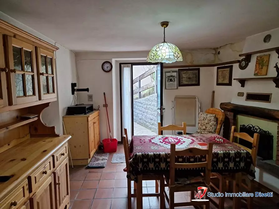 Immagine 3 di Casa semindipendente in vendita  a Saviore Dell'adamello