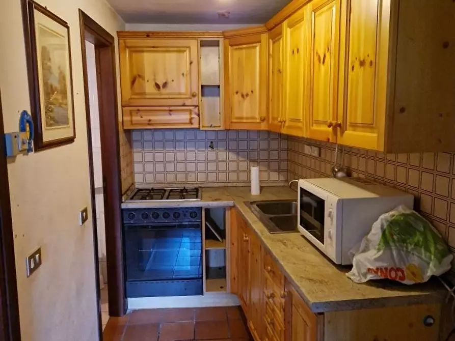 Immagine 4 di Casa semindipendente in vendita  a Saviore Dell'adamello