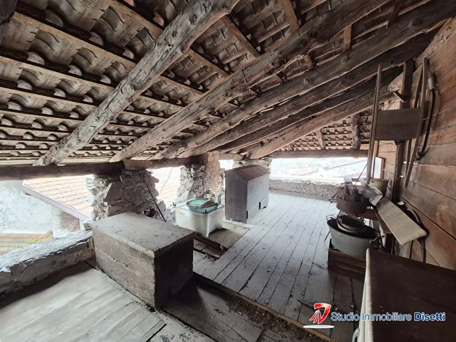 Immagine 10 di Casa semindipendente in vendita  a Cerveno