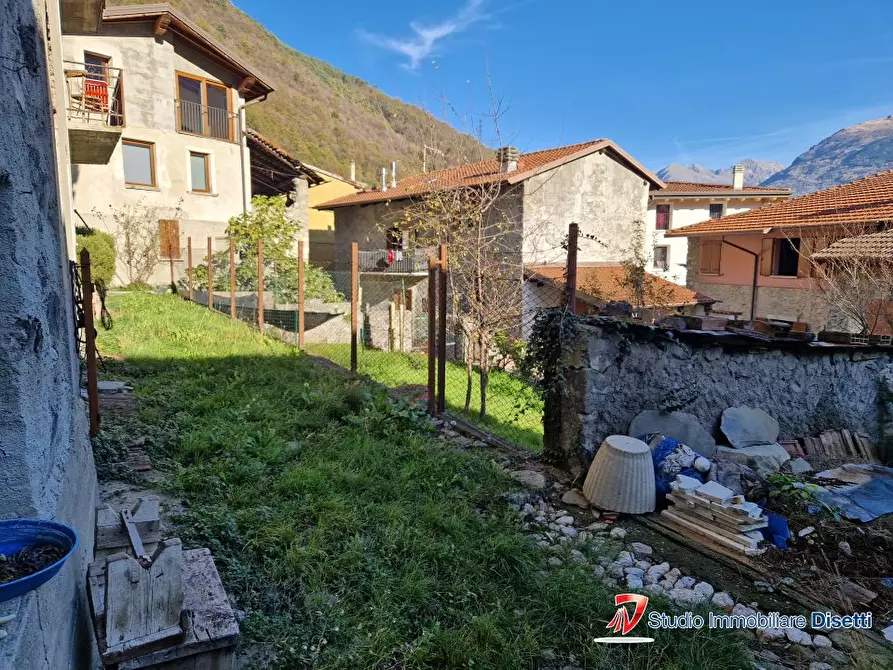 Immagine 3 di Casa semindipendente in vendita  7 a Losine