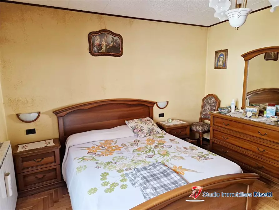 Immagine 8 di Casa semindipendente in vendita  a Edolo