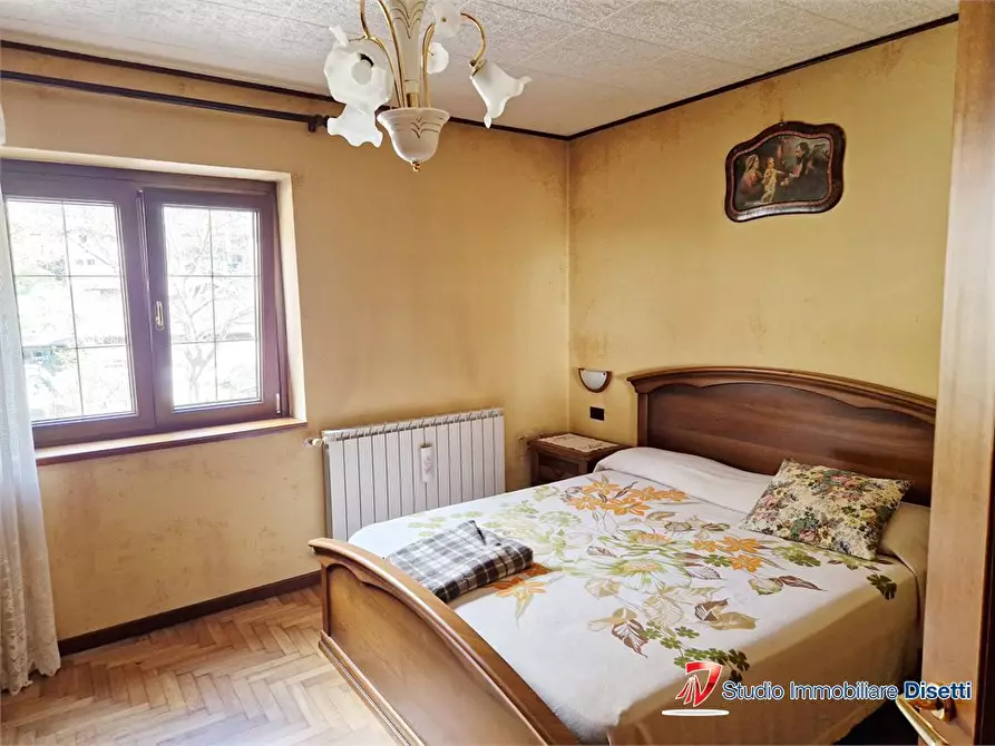 Immagine 7 di Casa semindipendente in vendita  a Edolo