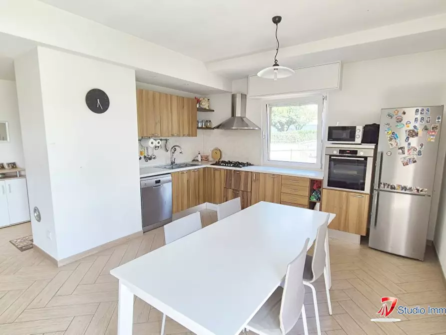 Immagine 7 di Casa semindipendente in vendita  8 a Darfo Boario Terme