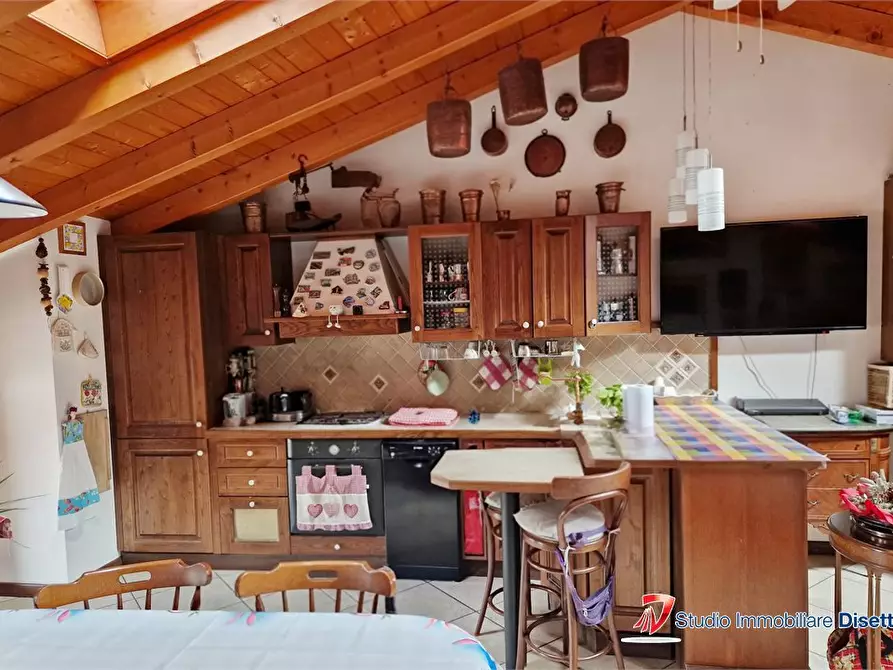 Immagine 2 di Casa semindipendente in vendita  37 a Edolo